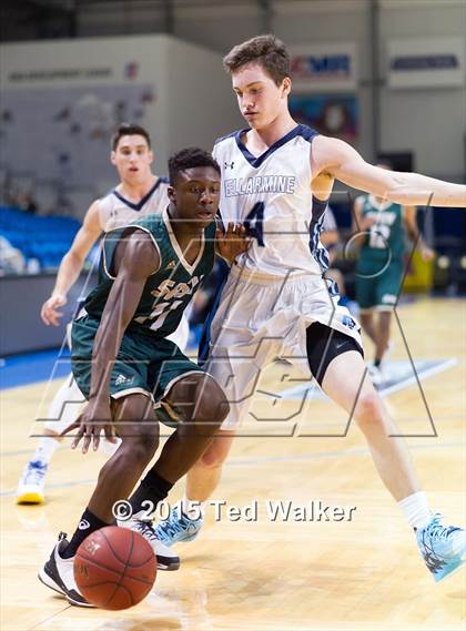 Thumbnail 1 in St. Patrick-St. Vincent vs. Bellarmine College Prep photogallery.