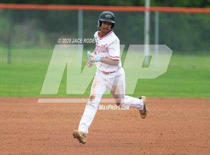 Thumbnail 1 in Kirbyville @ Warren photogallery.