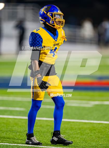 Thumbnail 2 in West Orange-Stark vs. La Vega (UIL 4A D2 Football Quarterfinals) photogallery.