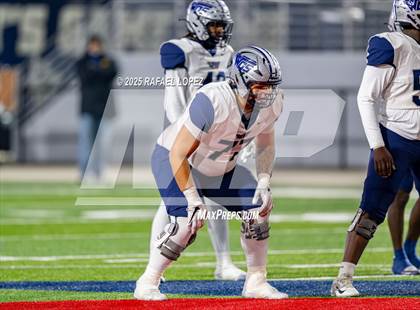 Thumbnail 2 in West Orange-Stark @ La Vega (UIL 4A D2 Football Quarterfinals) photogallery.