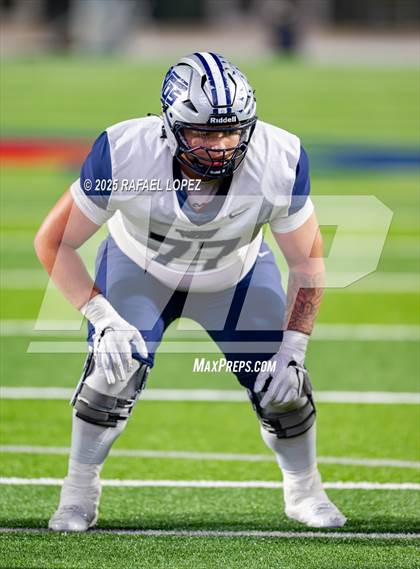 Thumbnail 3 in West Orange-Stark vs. La Vega (UIL 4A D2 Football Quarterfinals) photogallery.
