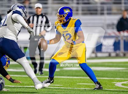 Thumbnail 1 in West Orange-Stark @ La Vega (UIL 4A D2 Football Quarterfinals) photogallery.
