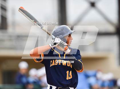 Thumbnail 3 in Johnson vs Eastwood (San Antonio Classic) photogallery.