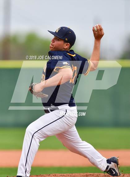 Thumbnail 1 in Johnson vs Eastwood (San Antonio Classic) photogallery.