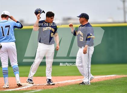 Thumbnail 2 in Johnson vs Eastwood (San Antonio Classic) photogallery.