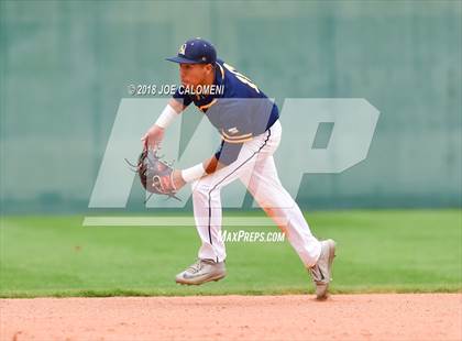 Thumbnail 2 in Johnson vs Eastwood (San Antonio Classic) photogallery.