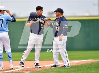 Thumbnail 3 in Johnson vs Eastwood (San Antonio Classic) photogallery.