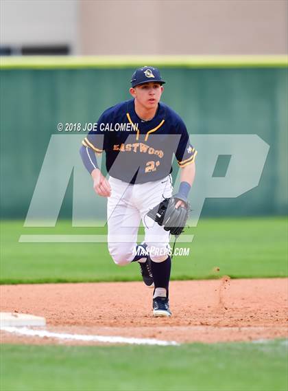 Thumbnail 1 in Johnson vs Eastwood (San Antonio Classic) photogallery.