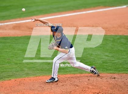 Thumbnail 1 in Johnson vs Eastwood (San Antonio Classic) photogallery.