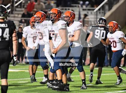 Thumbnail 3 in Vandegrift vs. Bridgeland (UIL 6A Bi-District Playoff) photogallery.