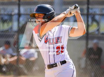 Thumbnail 2 in Williamsburg vs Valley (Rick Doran Classic) photogallery.