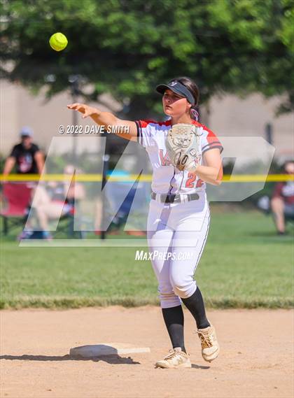 Thumbnail 3 in Williamsburg vs Valley (Rick Doran Classic) photogallery.