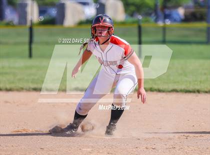 Thumbnail 1 in Williamsburg vs Valley (Rick Doran Classic) photogallery.