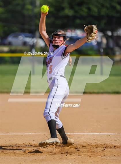 Thumbnail 1 in Williamsburg vs Valley (Rick Doran Classic) photogallery.