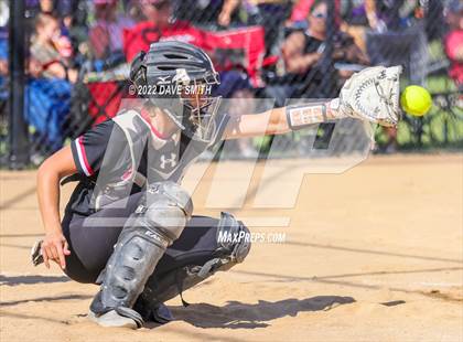 Thumbnail 1 in Williamsburg vs Valley (Rick Doran Classic) photogallery.