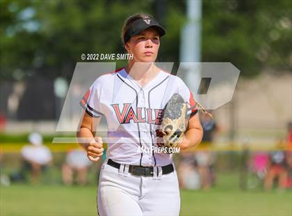 Thumbnail 2 in Williamsburg vs Valley (Rick Doran Classic) photogallery.