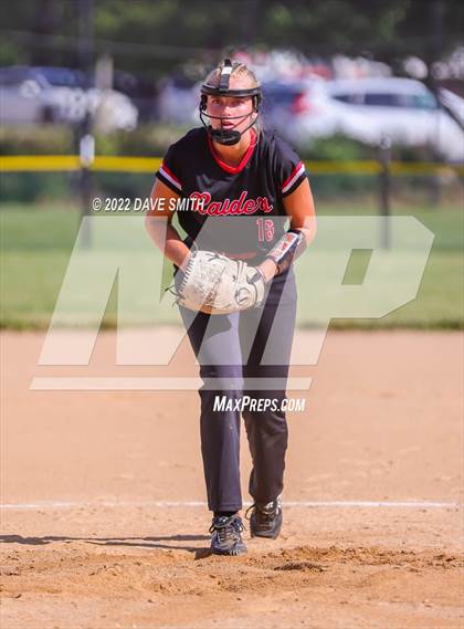 Thumbnail 2 in Williamsburg vs Valley (Rick Doran Classic) photogallery.