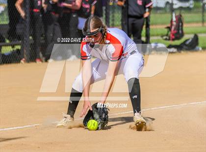 Thumbnail 1 in Williamsburg vs Valley (Rick Doran Classic) photogallery.