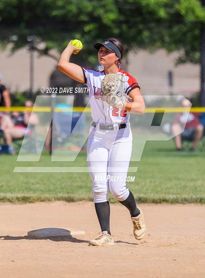 Thumbnail 2 in Williamsburg vs Valley (Rick Doran Classic) photogallery.