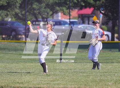 Thumbnail 1 in Williamsburg vs Valley (Rick Doran Classic) photogallery.