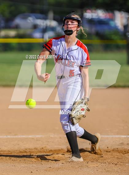 Thumbnail 2 in Williamsburg vs Valley (Rick Doran Classic) photogallery.