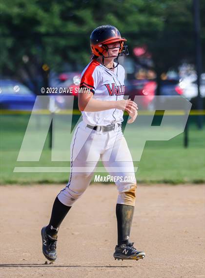 Thumbnail 3 in Williamsburg vs Valley (Rick Doran Classic) photogallery.