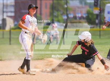 Thumbnail 1 in Williamsburg vs Valley (Rick Doran Classic) photogallery.