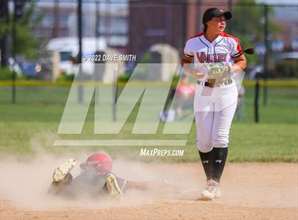 Thumbnail 2 in Williamsburg vs Valley (Rick Doran Classic) photogallery.