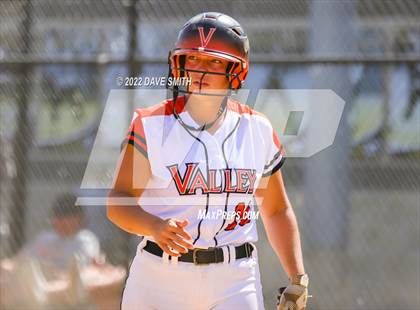 Thumbnail 2 in Williamsburg vs Valley (Rick Doran Classic) photogallery.