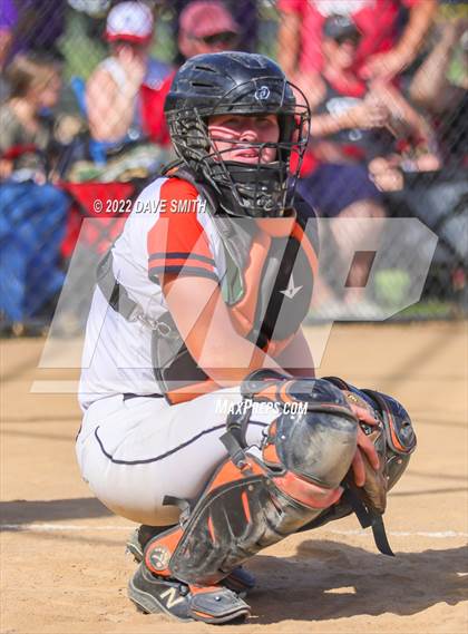 Thumbnail 1 in Williamsburg vs Valley (Rick Doran Classic) photogallery.
