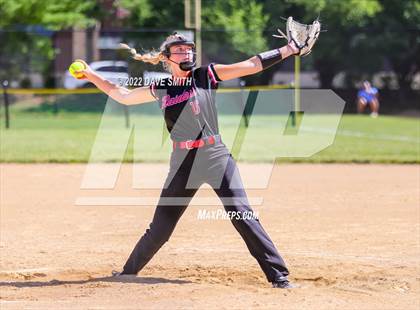 Thumbnail 1 in Williamsburg vs Valley (Rick Doran Classic) photogallery.