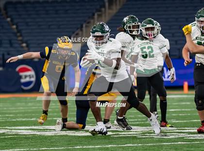 Thumbnail 3 in General Brown vs. Bishop Ludden/SAS (NYSPHSAA Section III Class C Championship) photogallery.