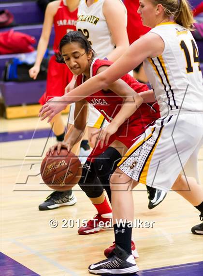 Thumbnail 3 in Saratoga vs. Mountain View (Monte Vista Tournament) photogallery.