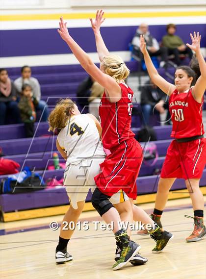 Thumbnail 2 in Saratoga vs. Mountain View (Monte Vista Tournament) photogallery.