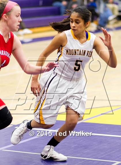 Thumbnail 2 in Saratoga vs. Mountain View (Monte Vista Tournament) photogallery.