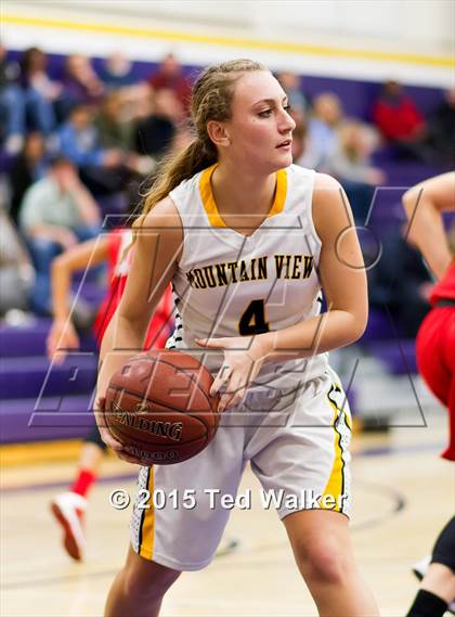 Thumbnail 1 in Saratoga vs. Mountain View (Monte Vista Tournament) photogallery.