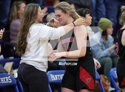 Thumbnail 2 in Fairfield Union vs. Fairland (OHSAA D2 District Final) photogallery.
