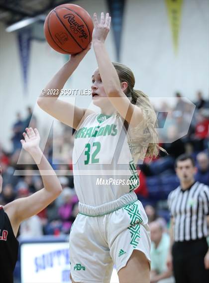 Thumbnail 2 in Fairfield Union vs. Fairland (OHSAA D2 District Final) photogallery.