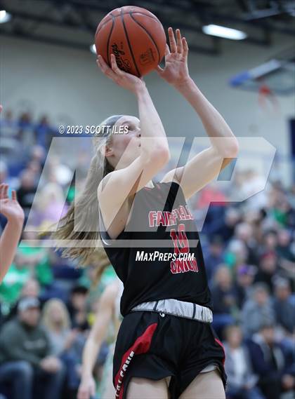 Thumbnail 1 in Fairfield Union vs. Fairland (OHSAA D2 District Final) photogallery.
