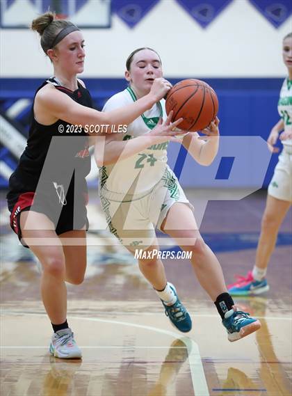 Thumbnail 3 in Fairfield Union vs. Fairland (OHSAA D2 District Final) photogallery.