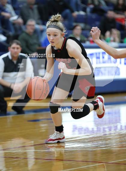 Thumbnail 1 in Fairfield Union vs. Fairland (OHSAA D2 District Final) photogallery.