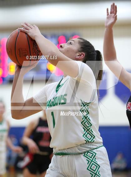 Thumbnail 2 in Fairfield Union vs. Fairland (OHSAA D2 District Final) photogallery.