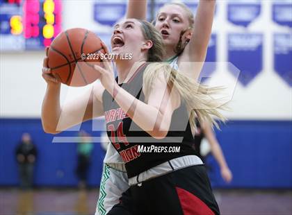 Thumbnail 1 in Fairfield Union vs. Fairland (OHSAA D2 District Final) photogallery.