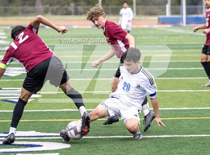 Thumbnail 2 in Oxnard vs. Fillmore photogallery.