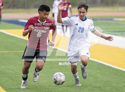Thumbnail 1 in Oxnard vs. Fillmore photogallery.