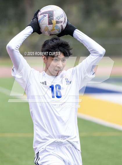 Thumbnail 1 in Oxnard vs. Fillmore photogallery.