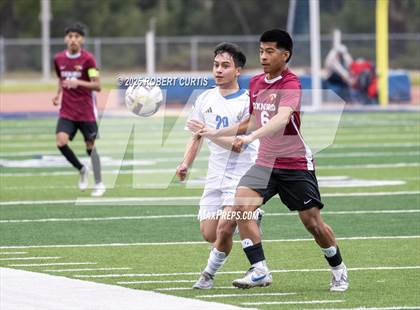 Thumbnail 1 in Oxnard vs. Fillmore photogallery.