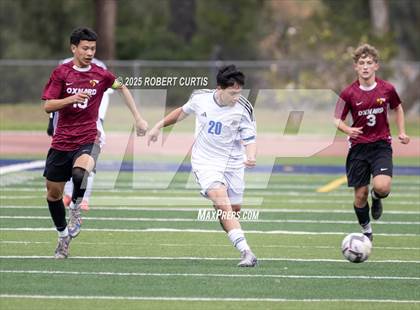 Thumbnail 1 in Oxnard vs. Fillmore photogallery.