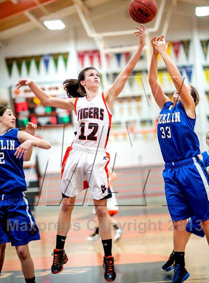 Thumbnail 3 in Rocklin @ Roseville photogallery.