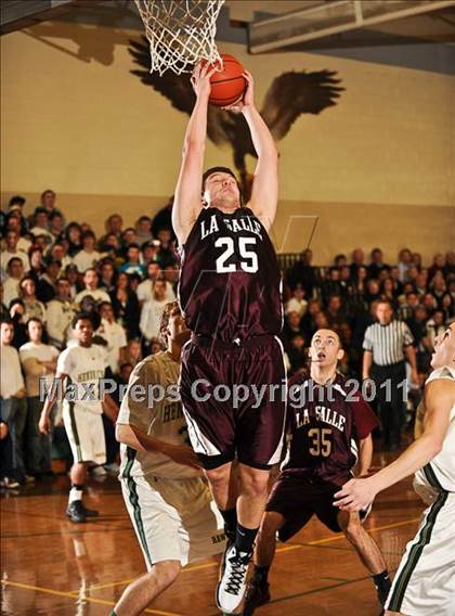 Thumbnail 2 in LaSalle Academy vs. Bishop Hendricken (RIIL D1 Quarterfinal) photogallery.